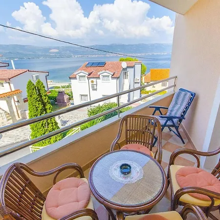 Jela * Trogir