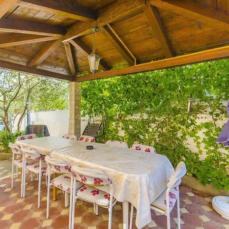 Jela Apartment Trogir