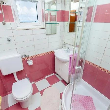 Appartement Jela *